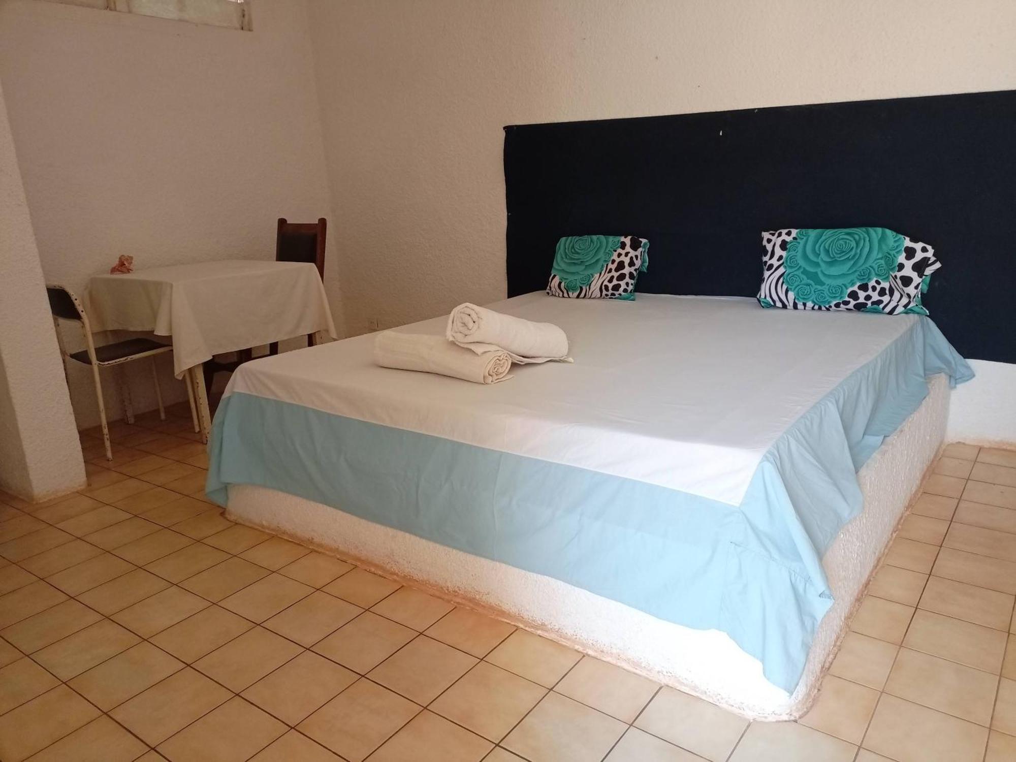 Hotel Chez Paolo Toubab Dialaw Zewnętrze zdjęcie